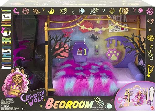 Monster High Clawdeen Wolf Bedroom Playset Toy With Doll House Furniture & Accessories, Spooky Decor & Snacks, Sticker Sheet, Ages 4+