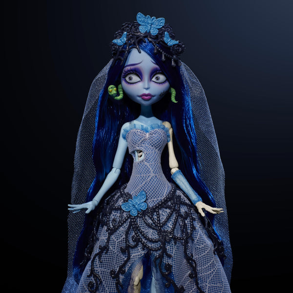 Monster High Skullector Doll, Corpse Bride Emily Collectible in Gothic Spiderweb Wedding Dress with Accessories Like Gauze Veil and Doll Stand
