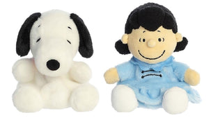 Aurora Peanuts Palm Pal 2 Piece Plush Bundle, Snoopy and Lucy 5 inches