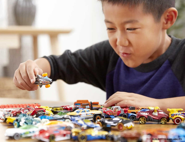 Hot Wheels Toy Cars & Trucks 20-Pack, Set of 20 1:64 Scale Vehicles for Play or Display, Instant Collection (Styles May Vary)