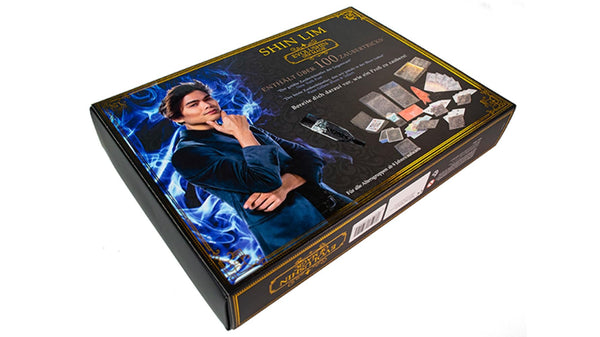 EVOLUSHIN Deluxe Magic Set (German Edition) by Shin Lim – Professional Beginner to Advanced Magic Kit with 100+ Tricks, Instructional Videos & Props