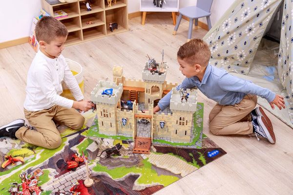 Papo Mini Knights Castle (33107) - Medieval Toy Playset for Boys and Girls, Ages 3+, Multi