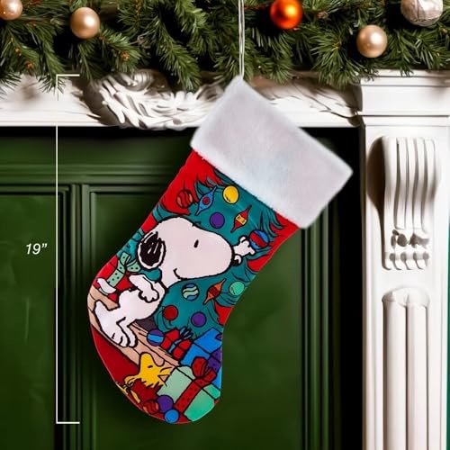 Peanuts Kurt Adler 19-Inch Snoopy Decorating Christmas Tree Stocking