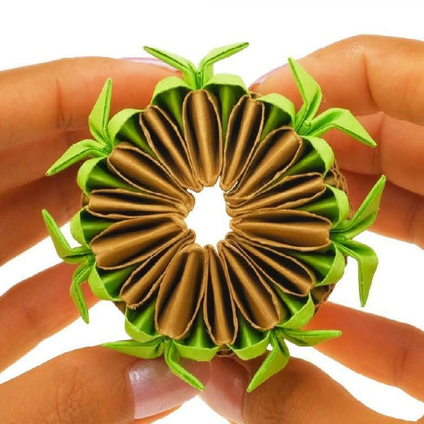 Alexander Origami 3D Toucan – 752-Piece 3D Paper Sculpture Kit with Patented Components & Easy Instructions, 10×29×17 cm, Creative STEM Craft for Kids & Adults (8+ Years)